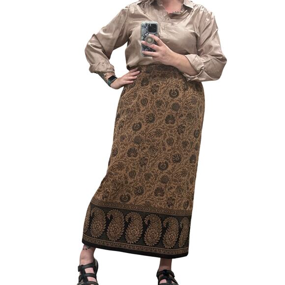 Vintage 80s Briggs Plus Size Brown Tan Maxi Skirt Size 14/16 - Picture 7 of 8